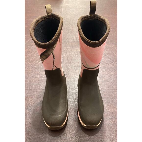 Muck Boot Company Kids Size 13 Pink Realtree Camo Waterproof Neoprene Rain Boots - Picture 2 of 8
